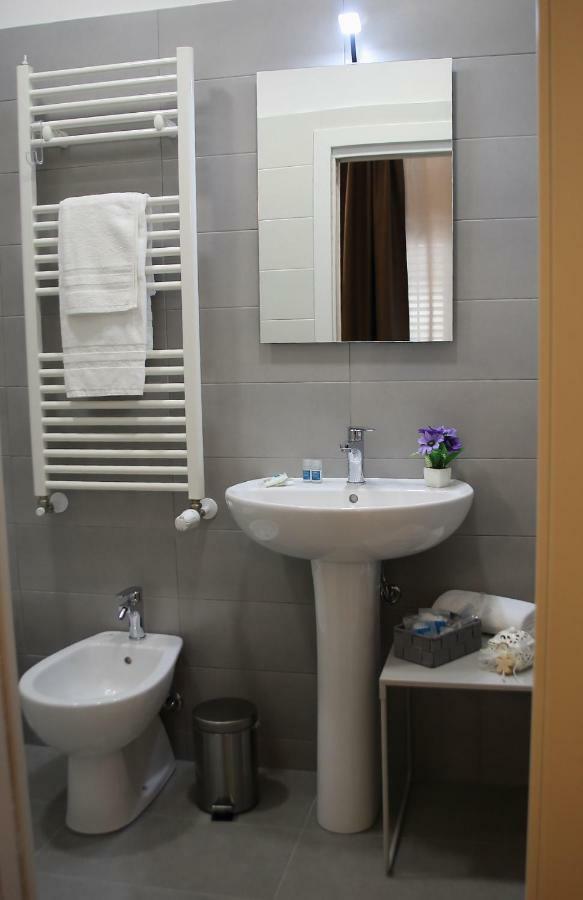 Mantegna Rooms ปาแลร์โม ภายนอก รูปภาพ